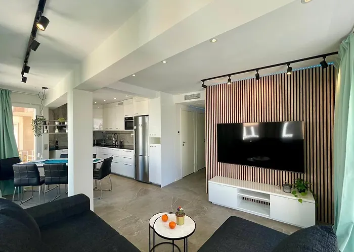 Sea Side Apartments
